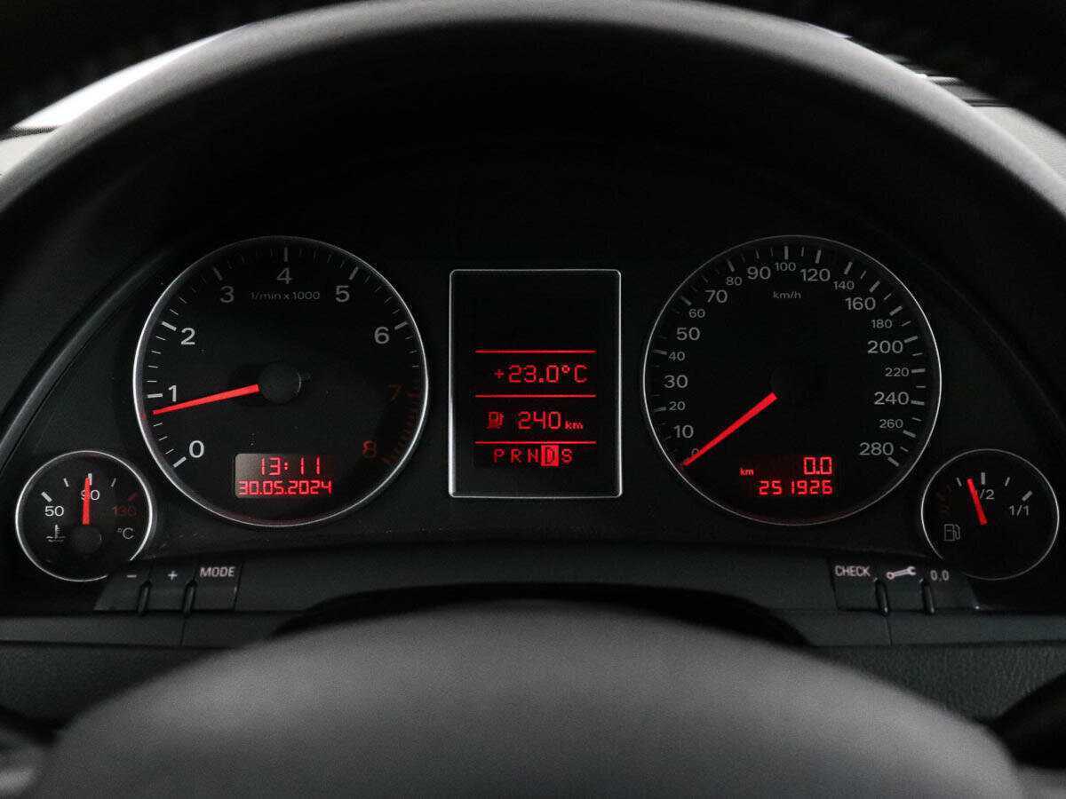 Audi A4 с пробегом — 2005 год. Фото: #9