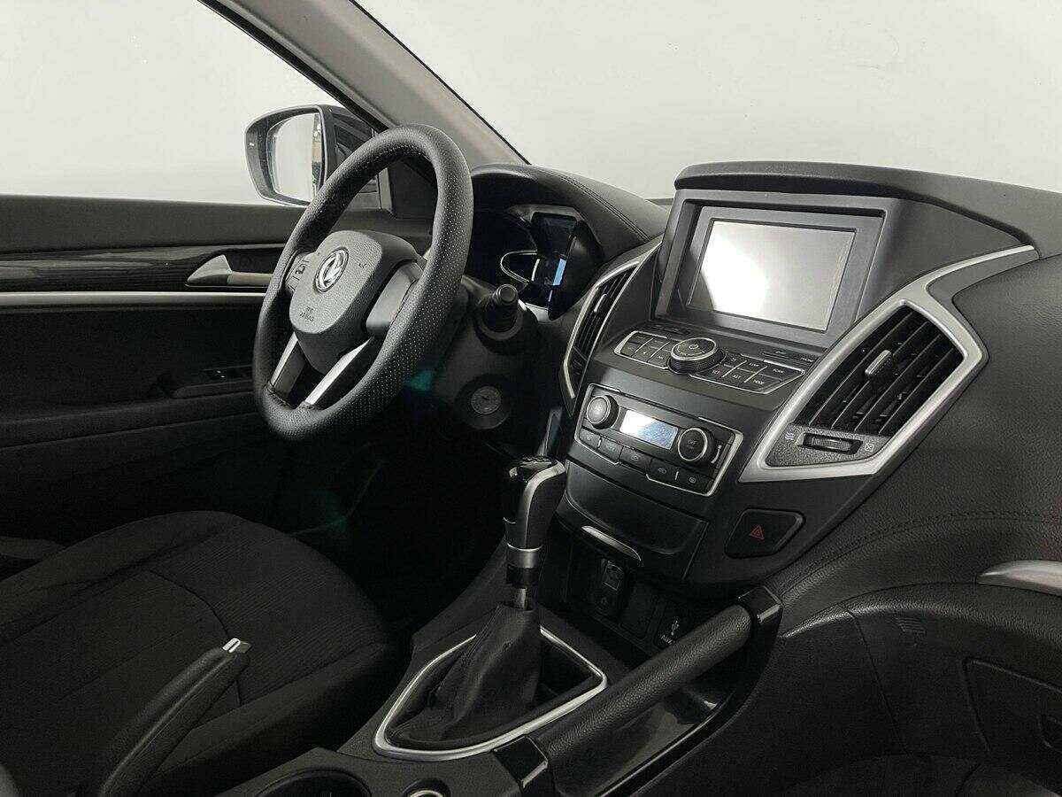 Dongfeng AX7 с пробегом — 2017 год. Фото: #8