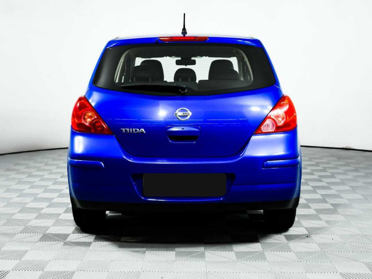 Nissan Tiida с пробегом — 2007 год. Фото: #5