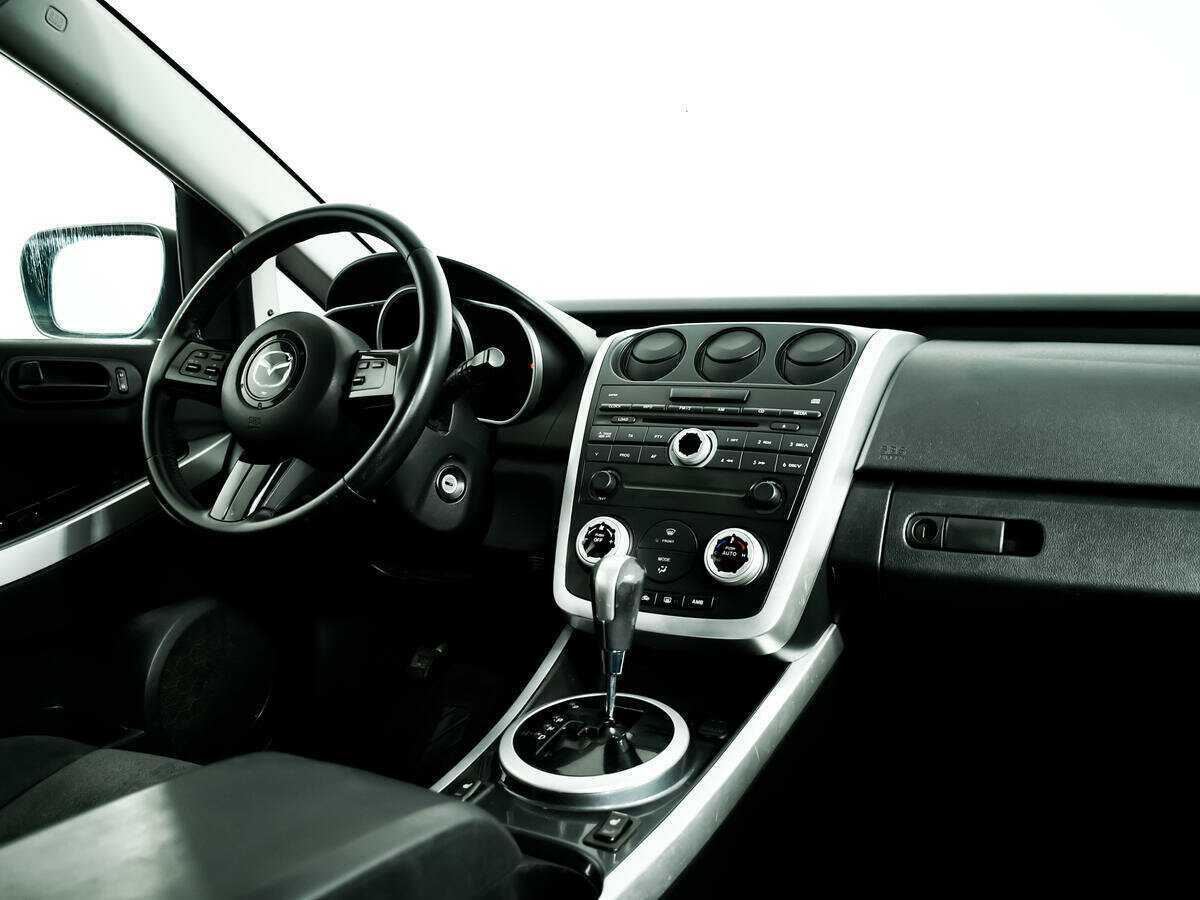 Mazda CX-7 с пробегом — 2008 год. Фото: #8