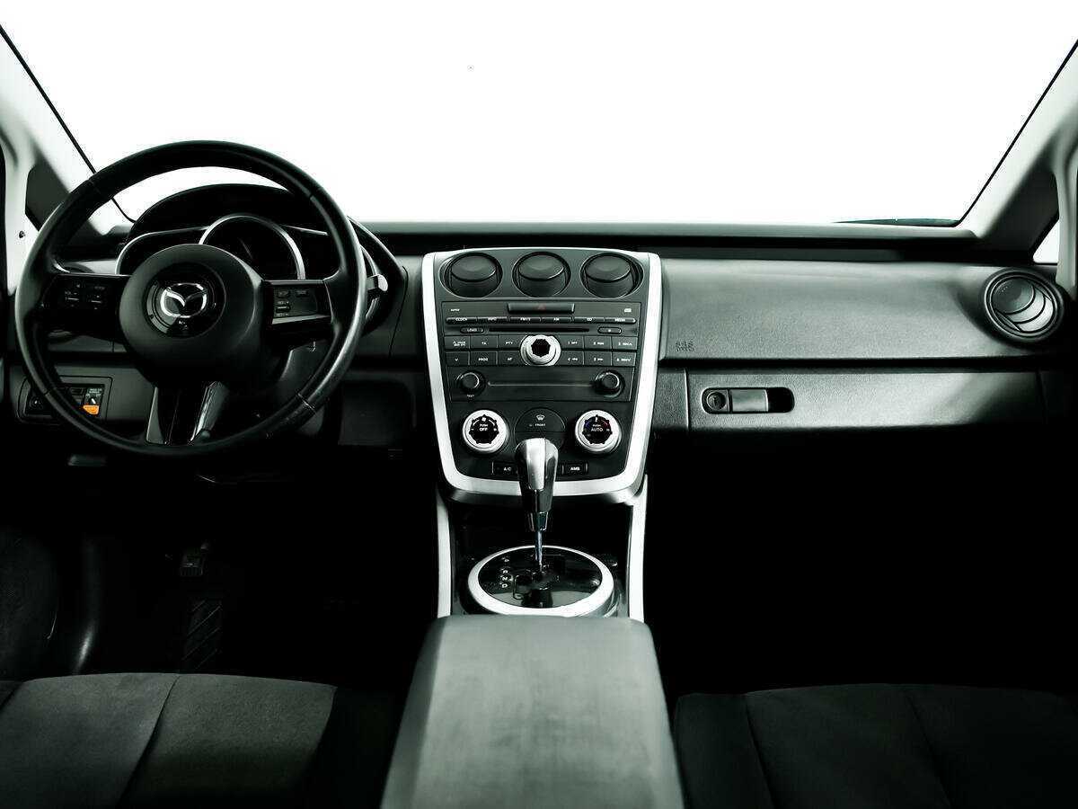 Mazda CX-7 с пробегом — 2008 год. Фото: #10