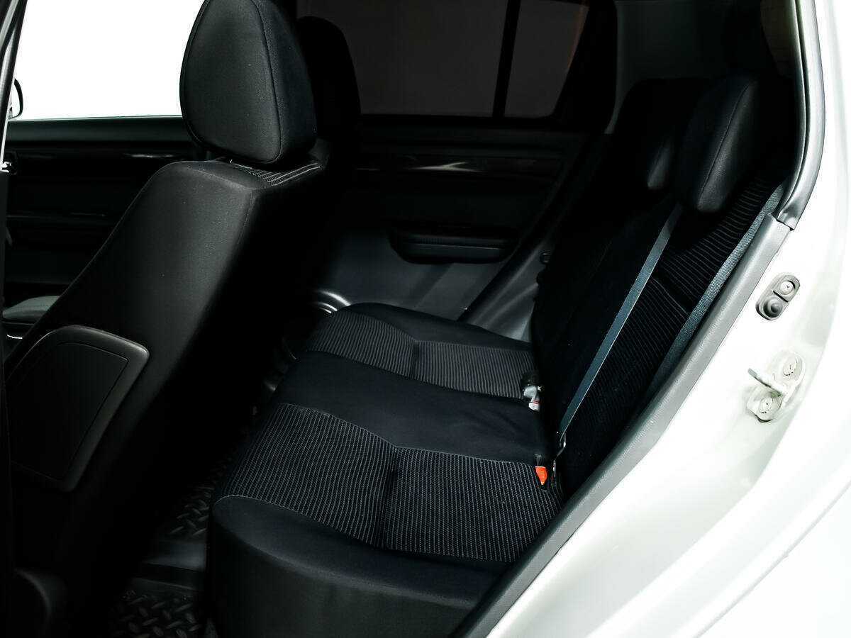 Suzuki Swift с пробегом — 2008 год. Фото: #4