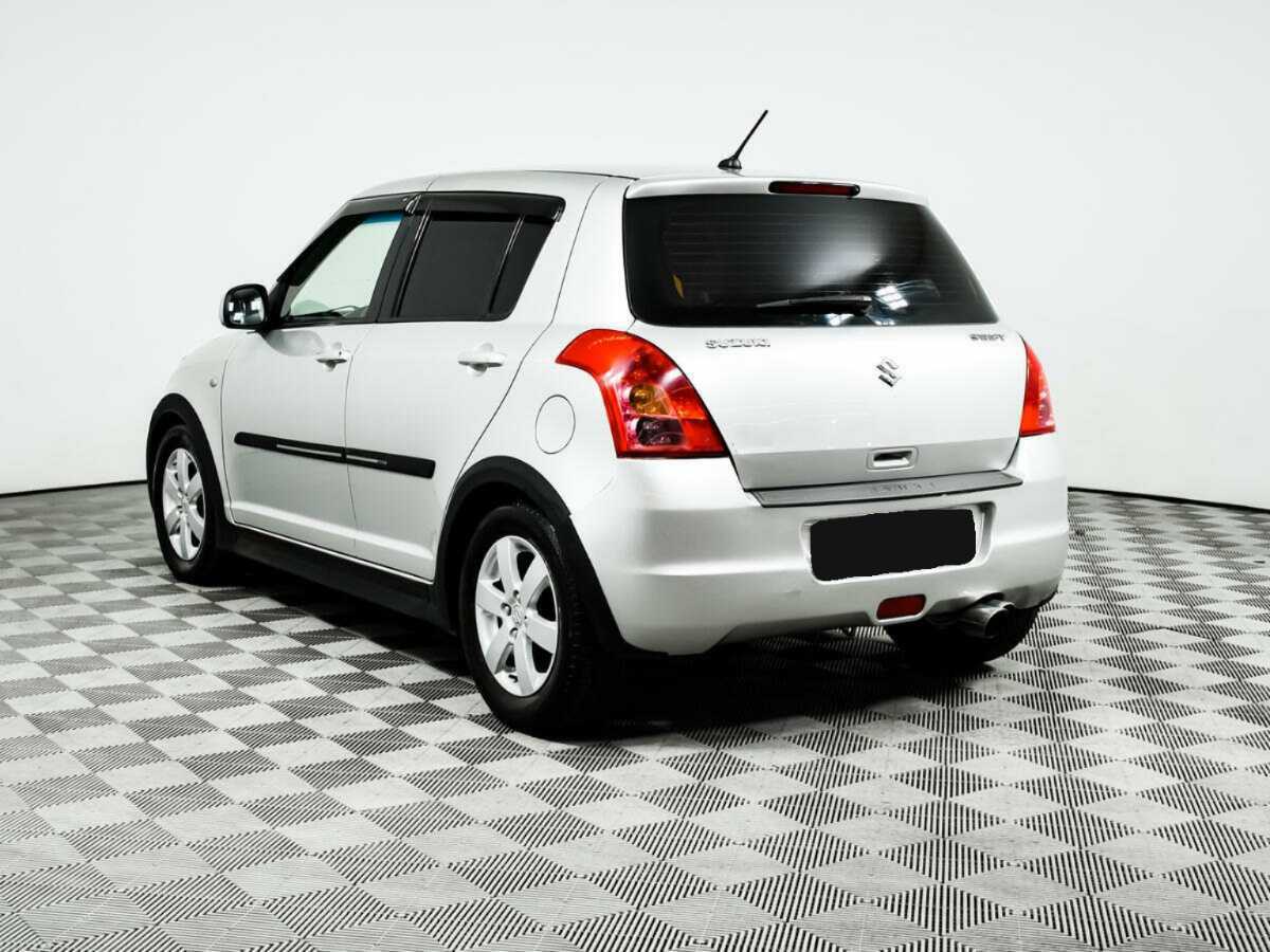 Suzuki Swift с пробегом — 2008 год. Фото: #7