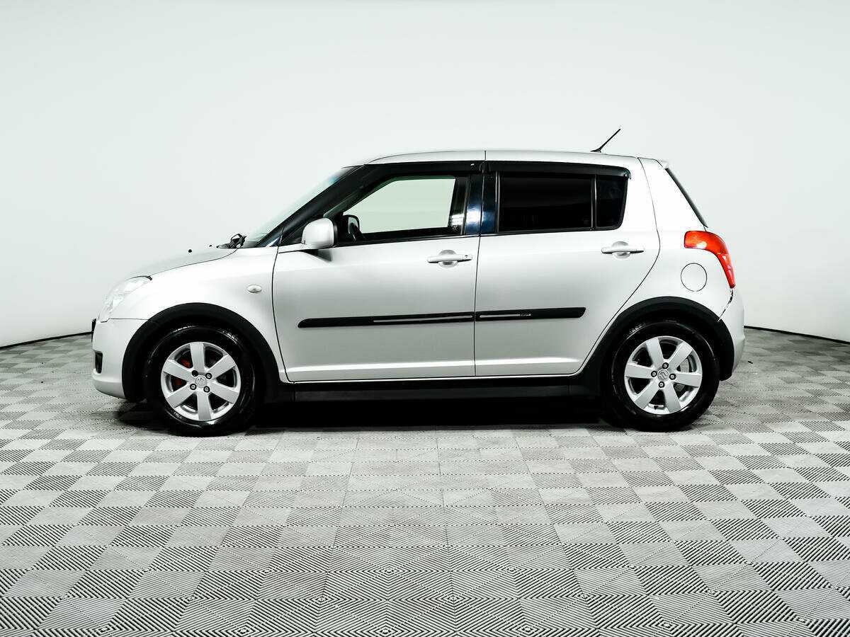 Suzuki Swift с пробегом — 2008 год. Фото: #8