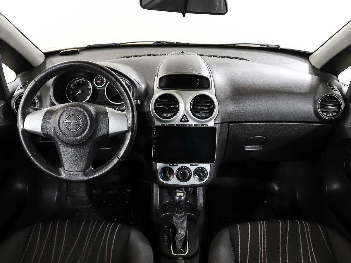 Opel Corsa с пробегом — 2010 год. Фото: #8