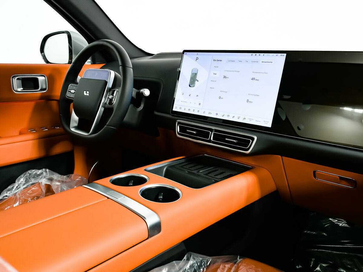 LiXiang L7 с пробегом — 2024 год. Фото: #6