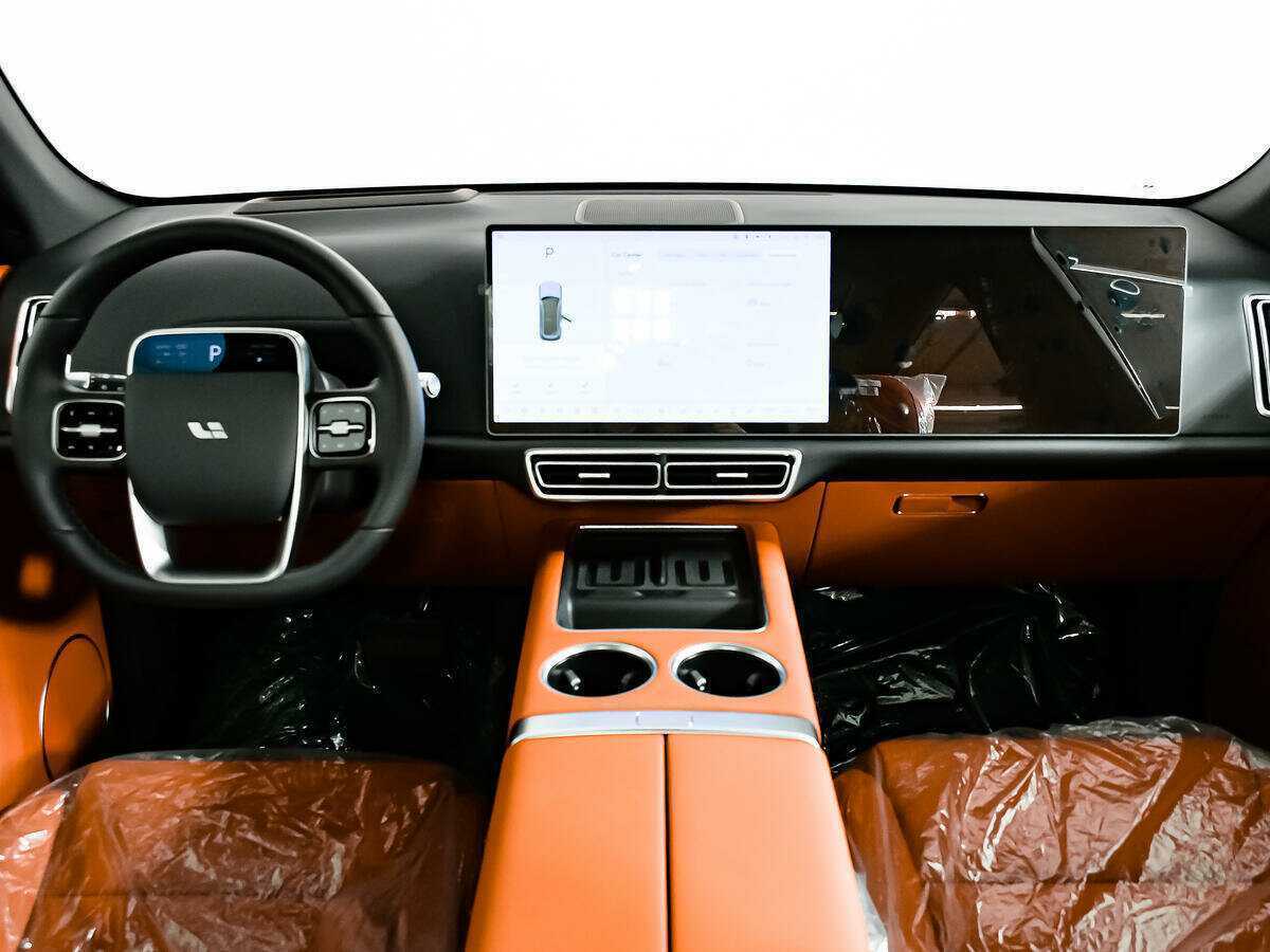 LiXiang L7 с пробегом — 2024 год. Фото: #8