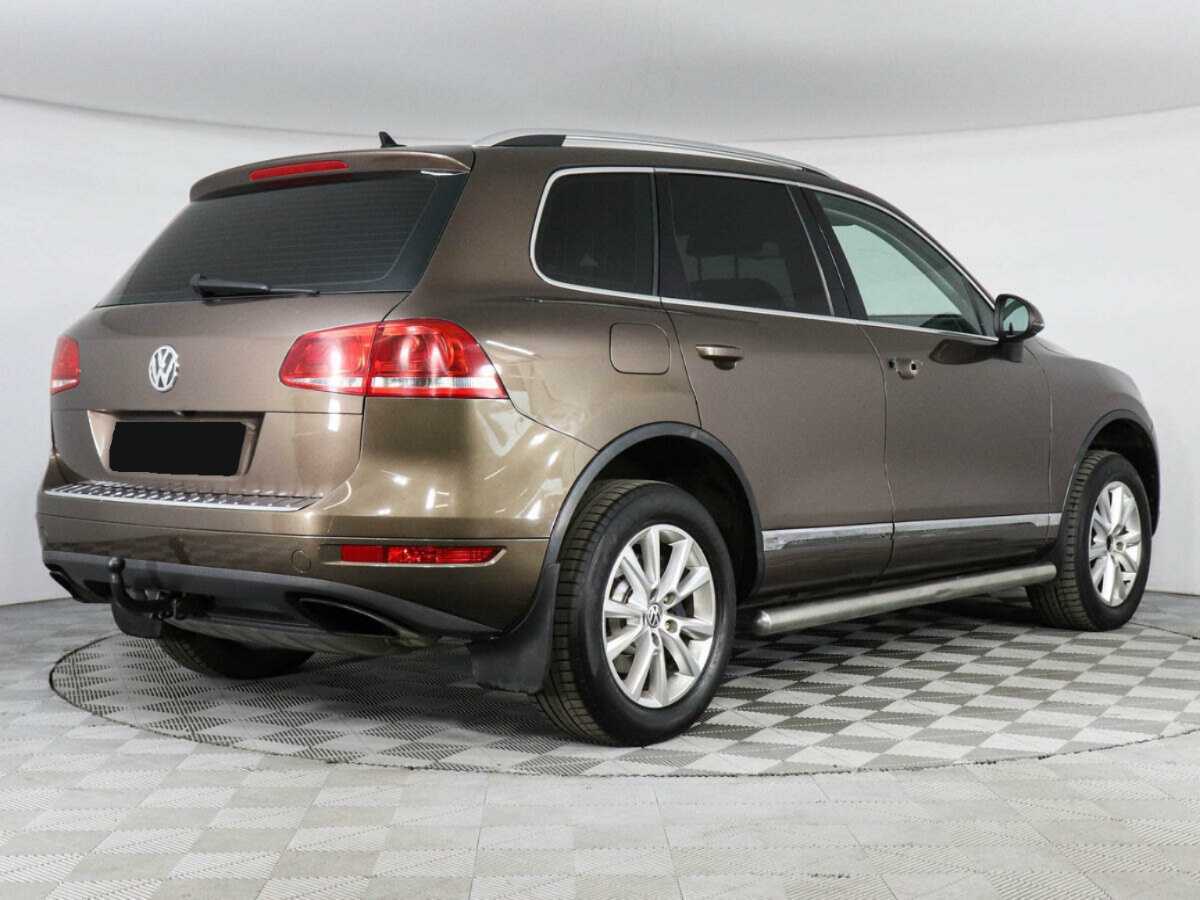 Volkswagen Touareg с пробегом — 2010 год. Фото: #4