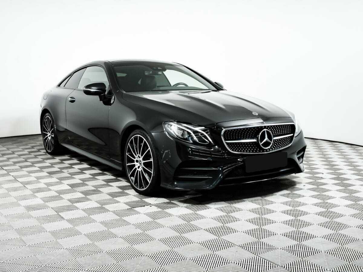 Mercedes-Benz E-Класс с пробегом — 2018 год. Фото: #2
