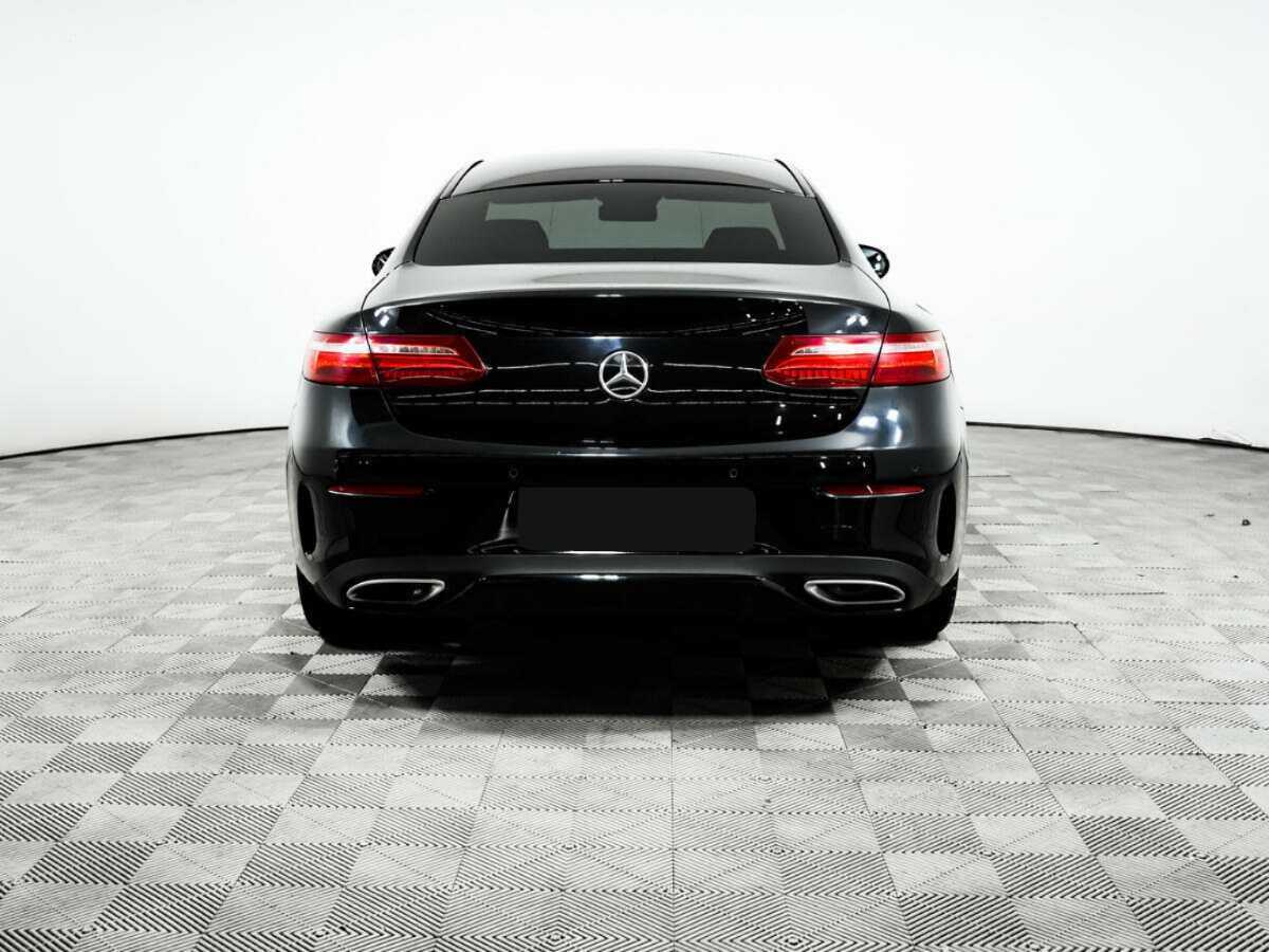 Mercedes-Benz E-Класс с пробегом — 2018 год. Фото: #4