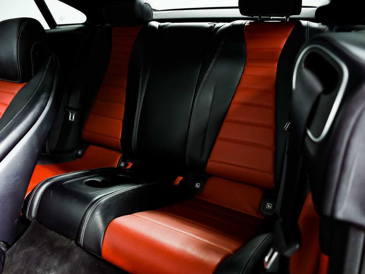 Mercedes-Benz E-Класс с пробегом — 2018 год. Фото: #9