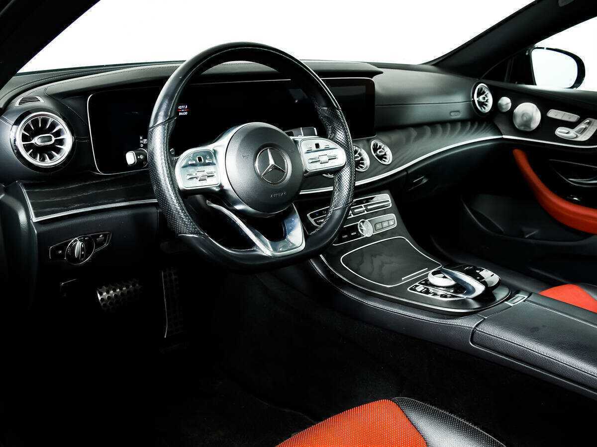 Mercedes-Benz E-Класс с пробегом — 2018 год. Фото: #10