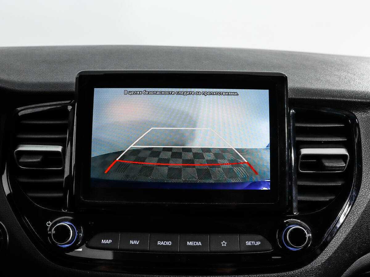 Hyundai Solaris с пробегом — 2021 год. Фото: #15