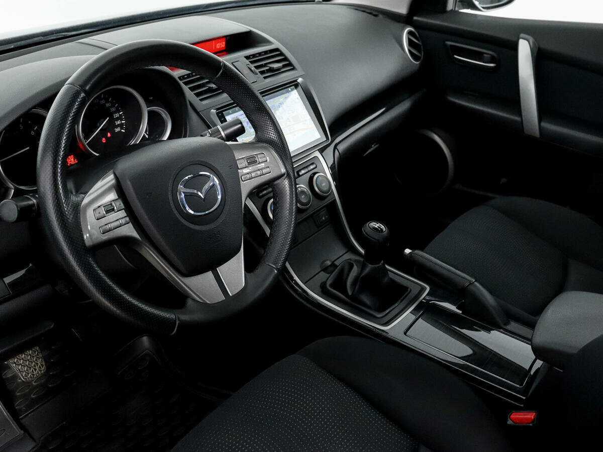Mazda 6 с пробегом — 2008 год. Фото: #12