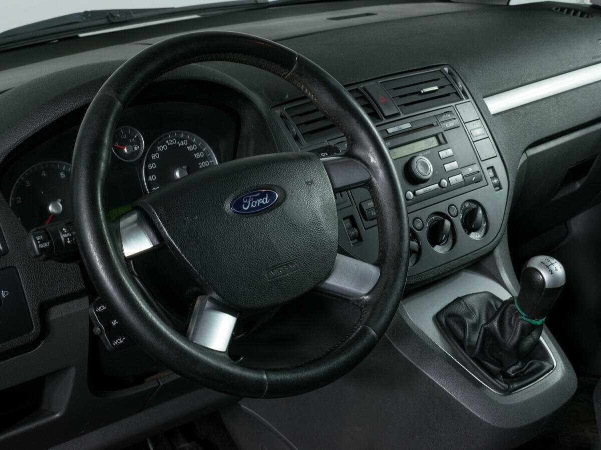 Ford C-MAX с пробегом — 2005 год. Фото: #9