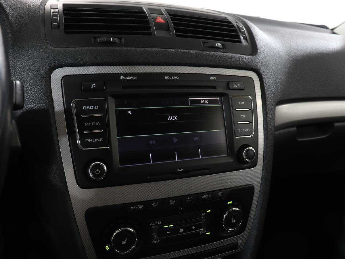 Skoda Octavia с пробегом — 2013 год. Фото: #18