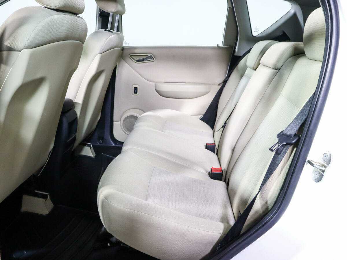 Mercedes-Benz A-Класс с пробегом — 2009 год. Фото: #7