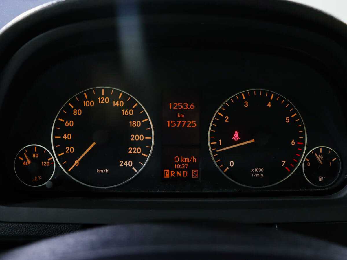 Mercedes-Benz A-Класс с пробегом — 2009 год. Фото: #8