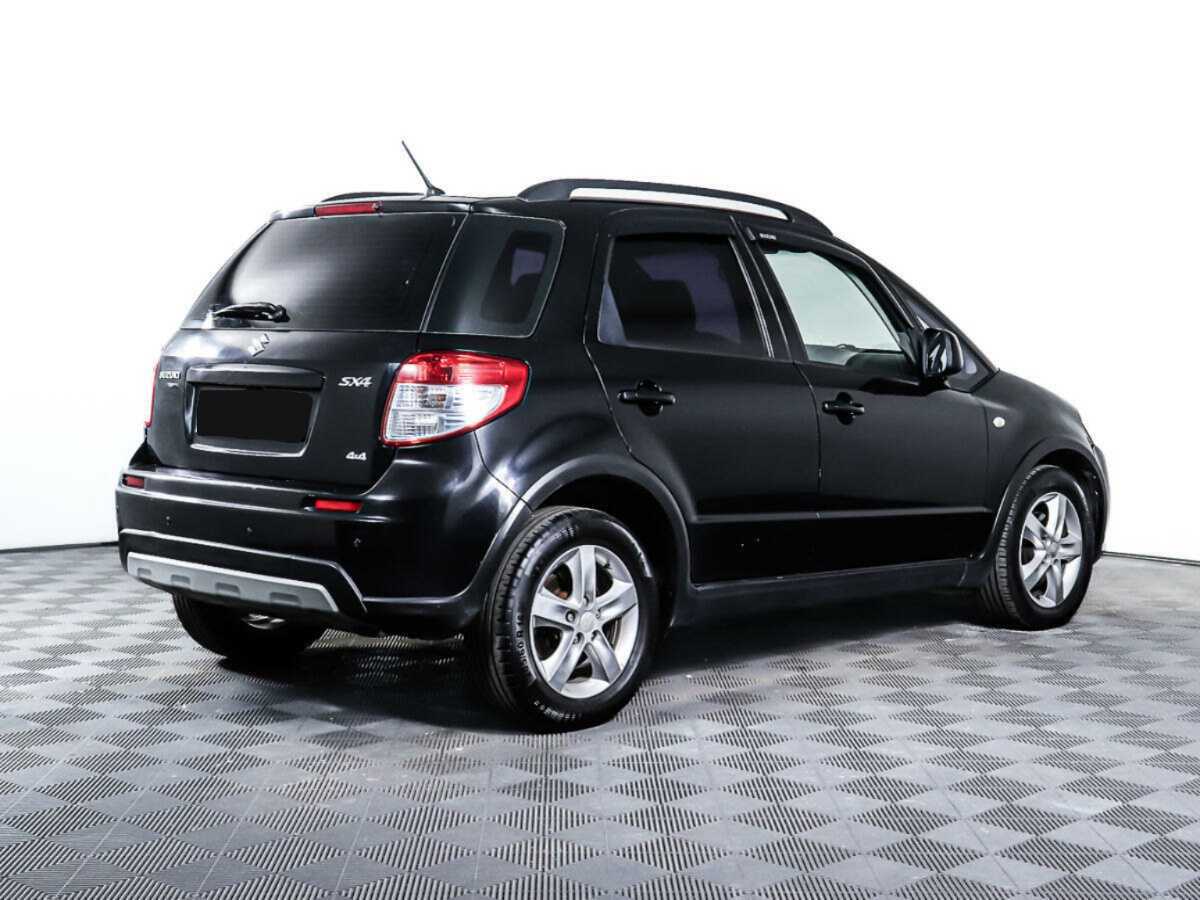 Suzuki SX4 с пробегом — 2010 год. Фото: #4