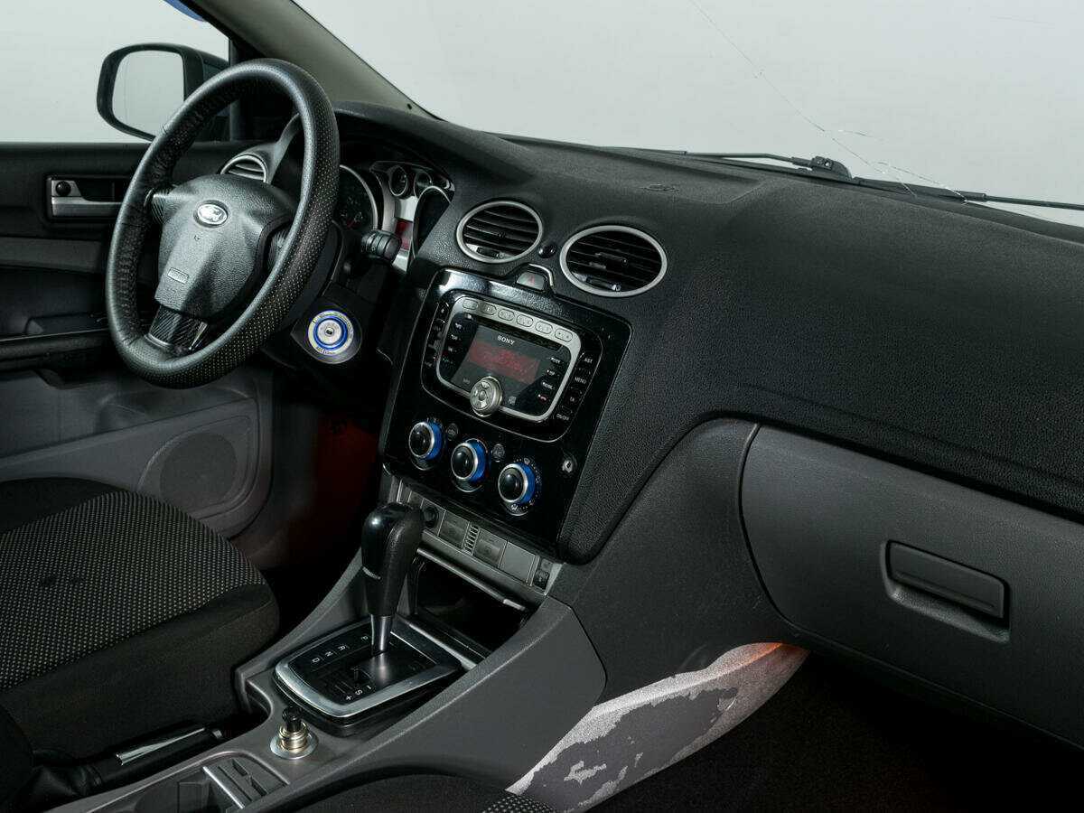 Ford Focus с пробегом — 2010 год. Фото: #7