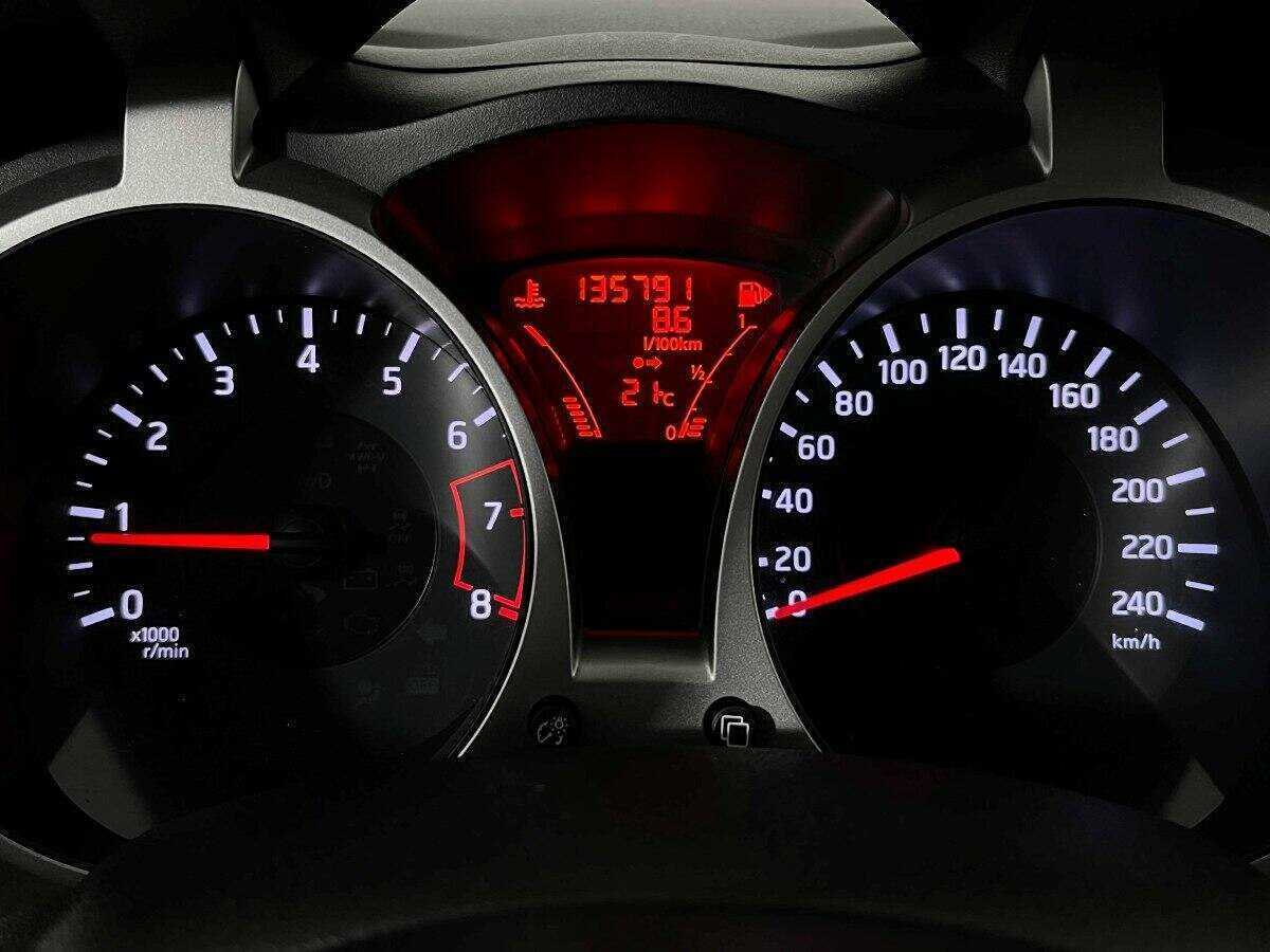 Nissan Juke с пробегом — 2011 год. Фото: #8