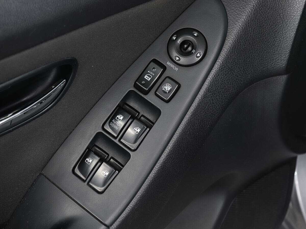 Hyundai Elantra с пробегом — 2011 год. Фото: #13