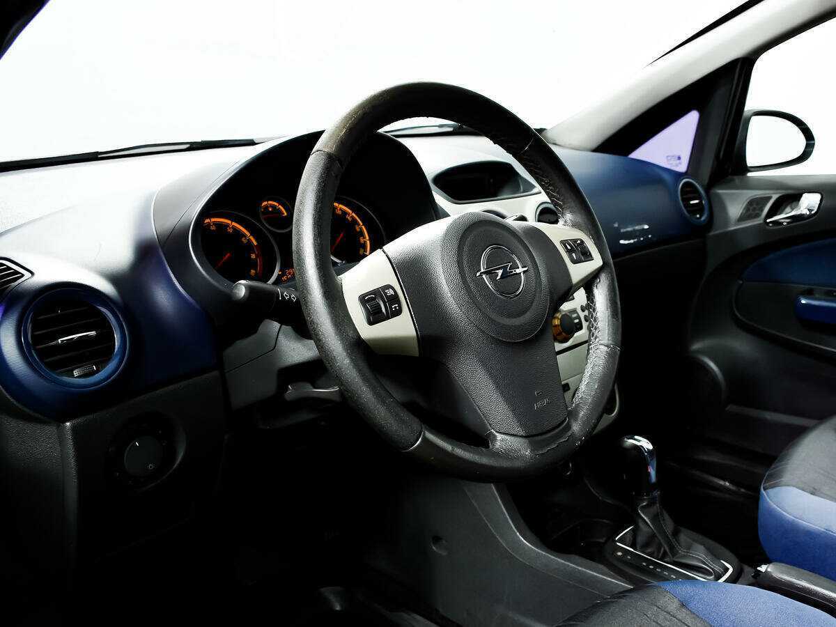 Opel Corsa с пробегом — 2007 год. Фото: #12