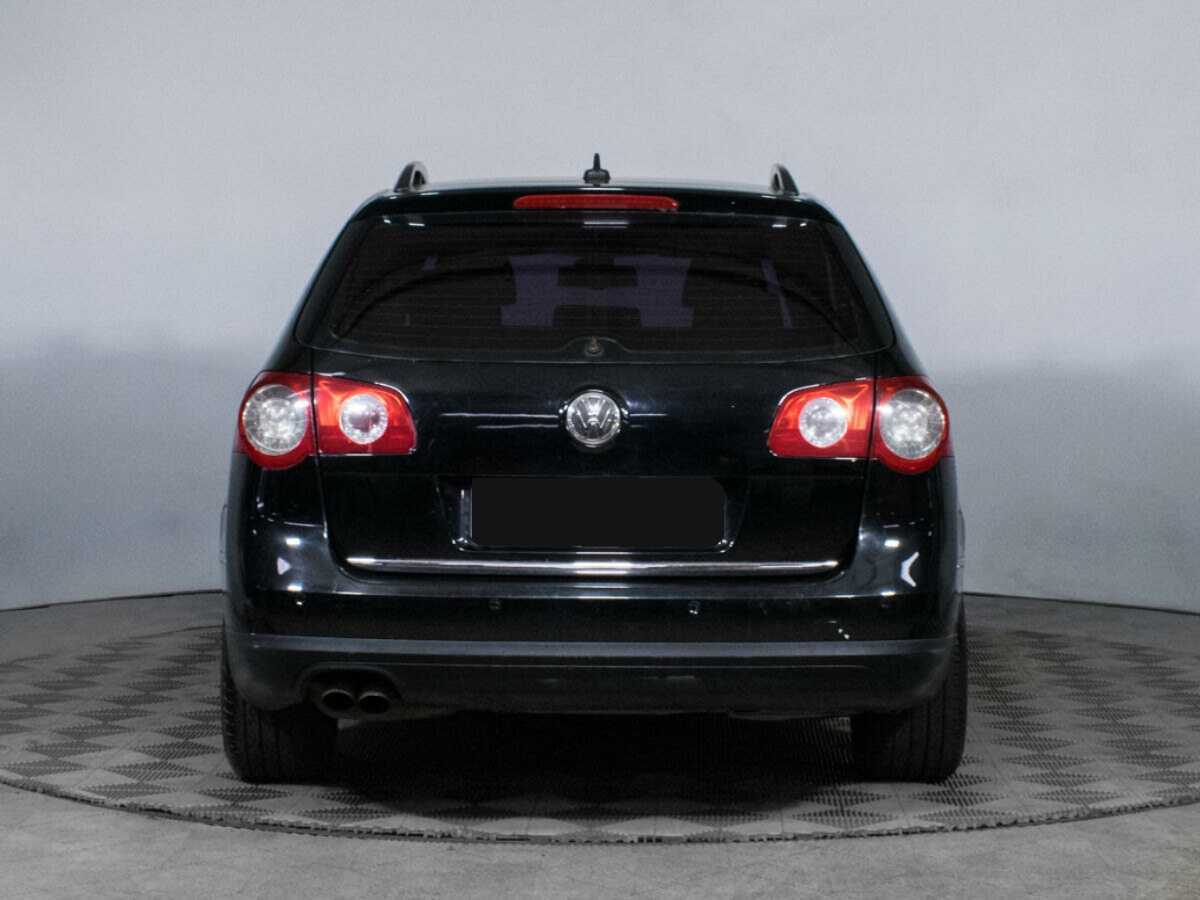 Volkswagen Passat с пробегом — 2008 год. Фото: #5