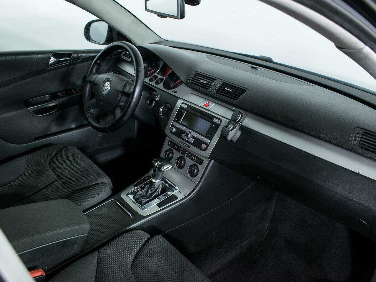 Volkswagen Passat с пробегом — 2008 год. Фото: #8