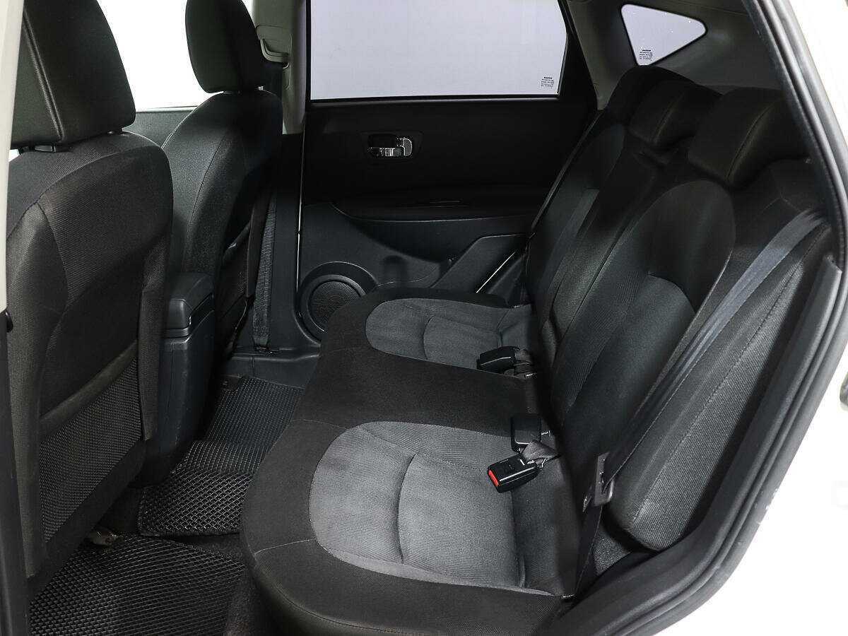 Nissan Qashqai с пробегом — 2010 год. Фото: #9