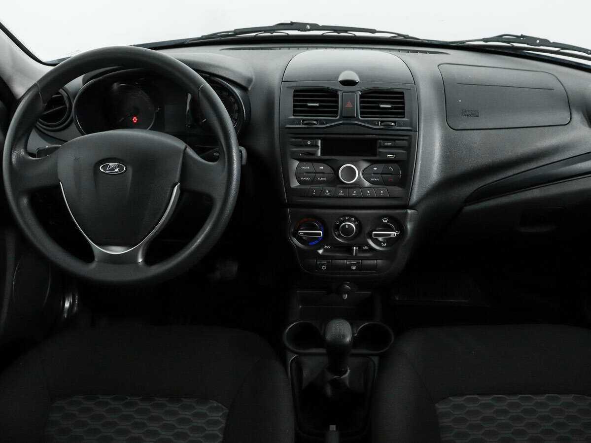 Lada (ВАЗ) Granta с пробегом — 2023 год. Фото: #11