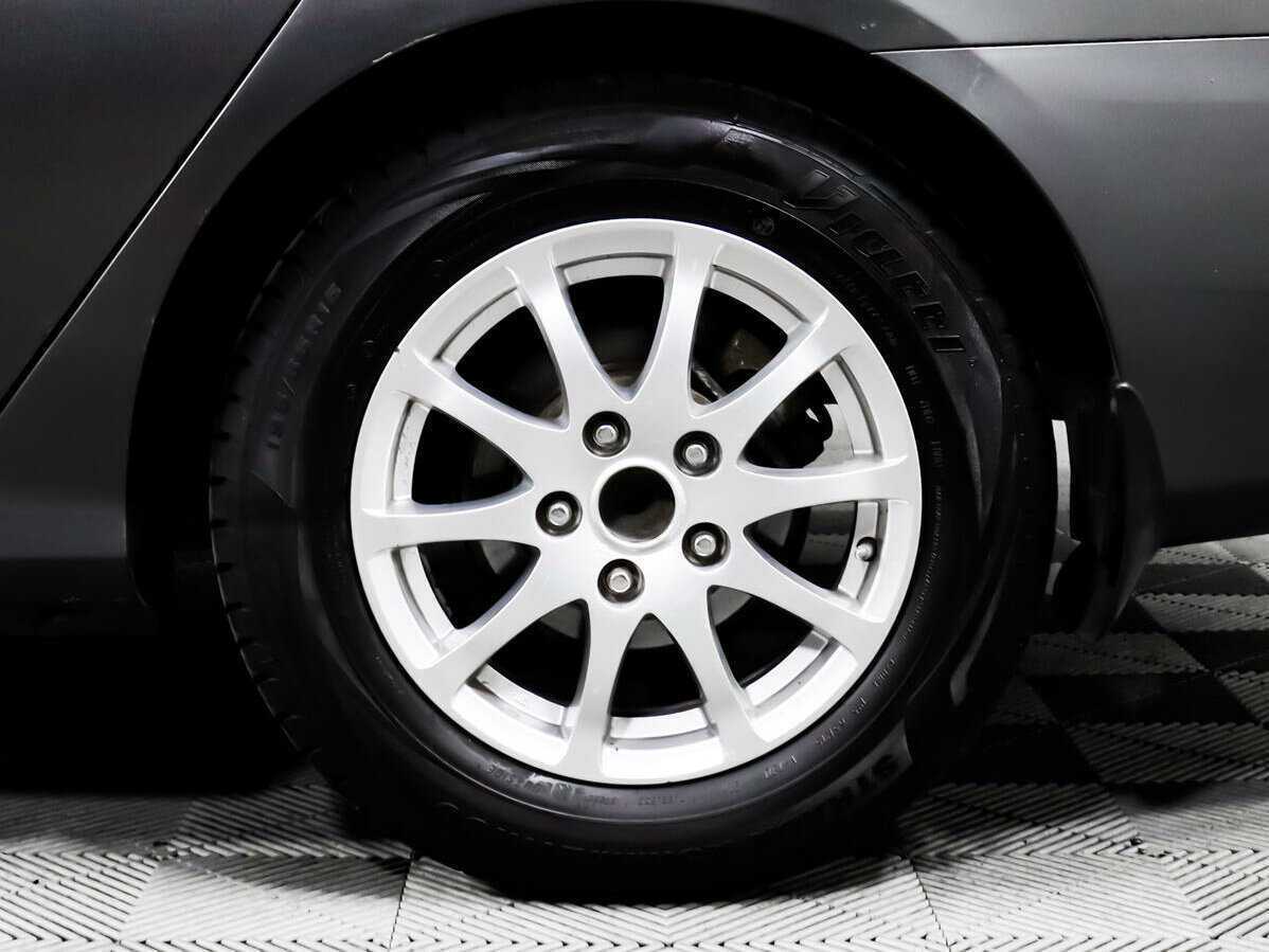 Hyundai Elantra с пробегом — 2008 год. Фото: #13