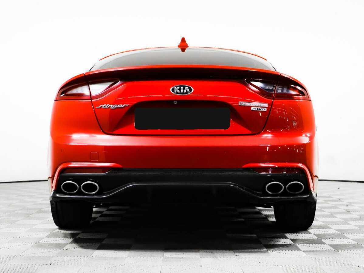 Kia Stinger с пробегом — 2018 год. Фото: #5