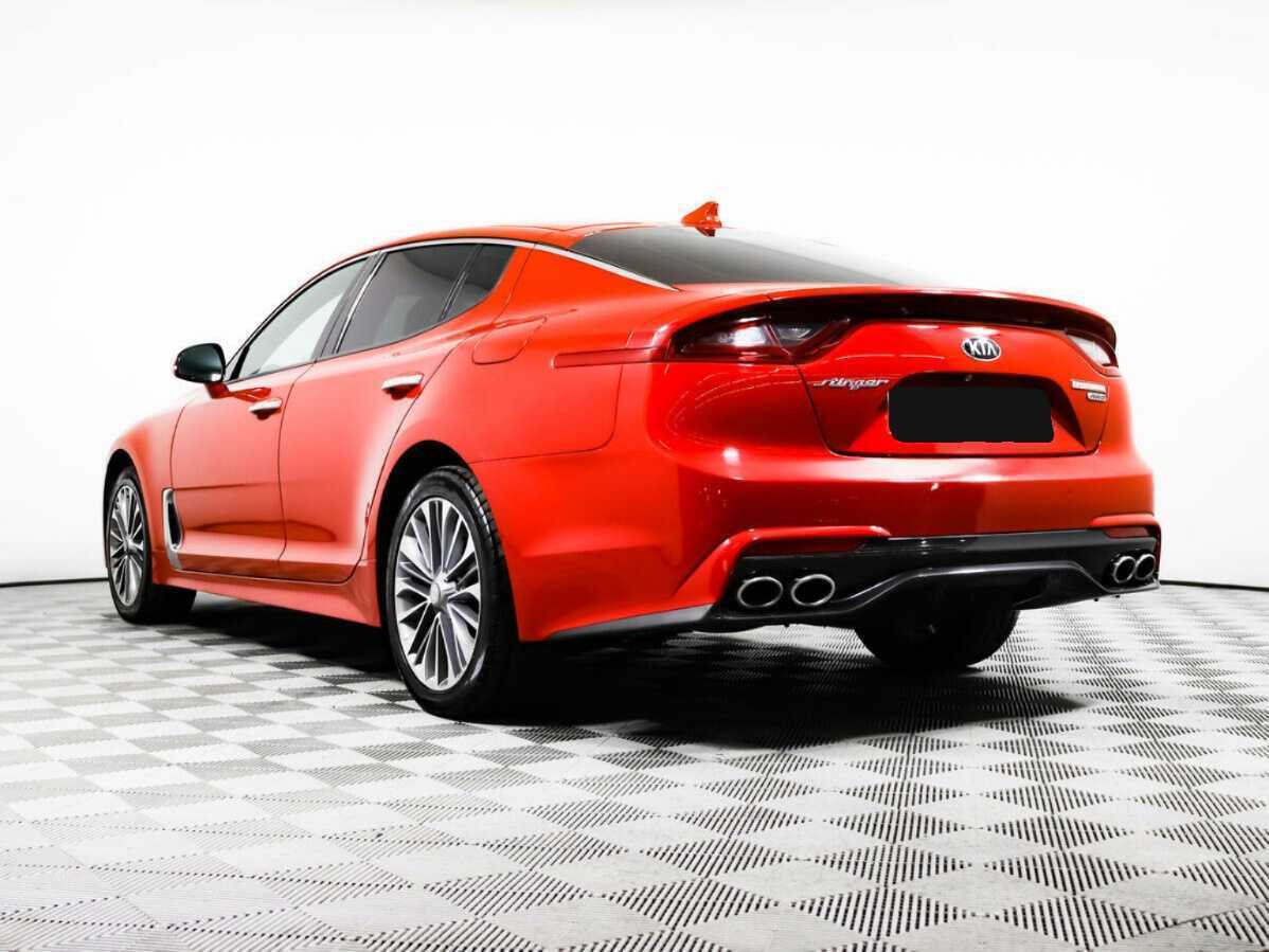 Kia Stinger с пробегом — 2018 год. Фото: #6