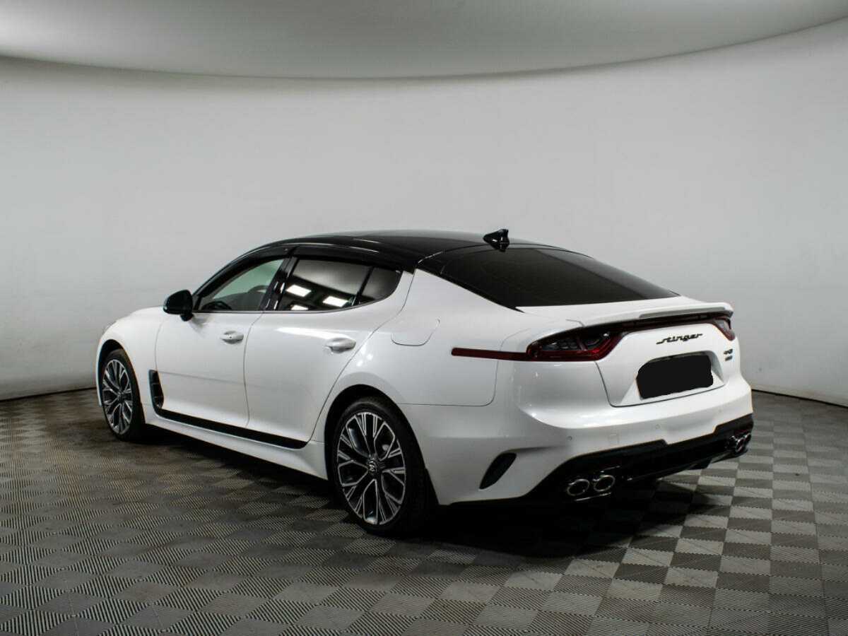 Kia Stinger с пробегом — 2018 год. Фото: #6