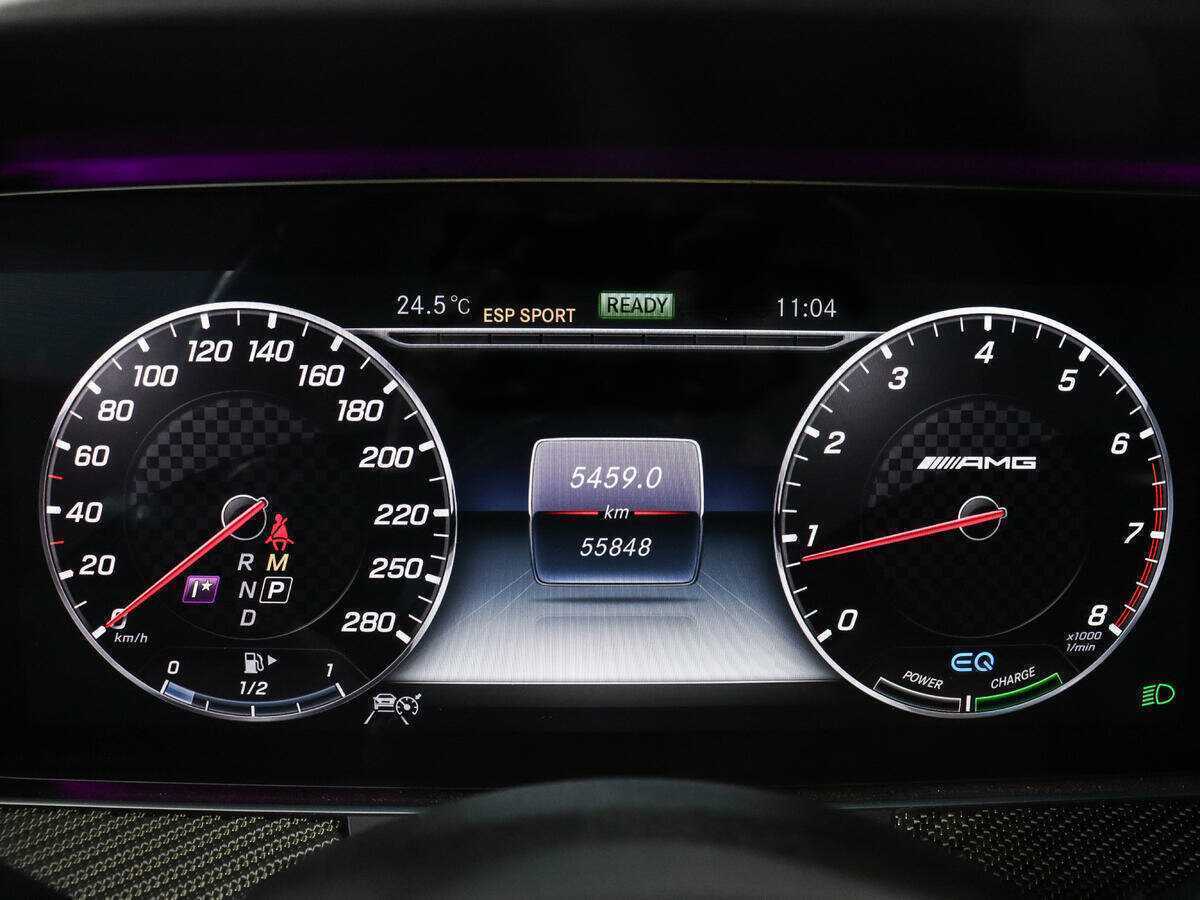 Mercedes-Benz CLS AMG с пробегом — 2018 год. Фото: #8