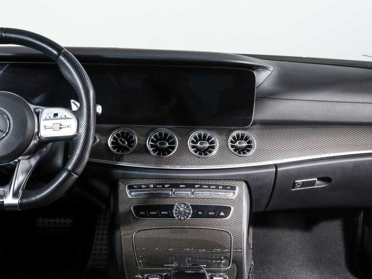 Mercedes-Benz CLS AMG с пробегом — 2018 год. Фото: #10