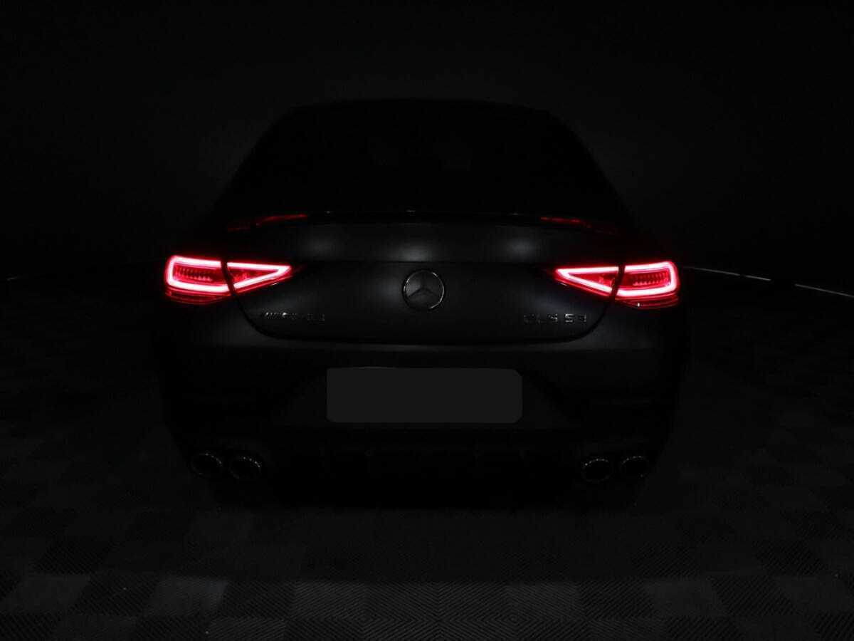 Mercedes-Benz CLS AMG с пробегом — 2018 год. Фото: #17