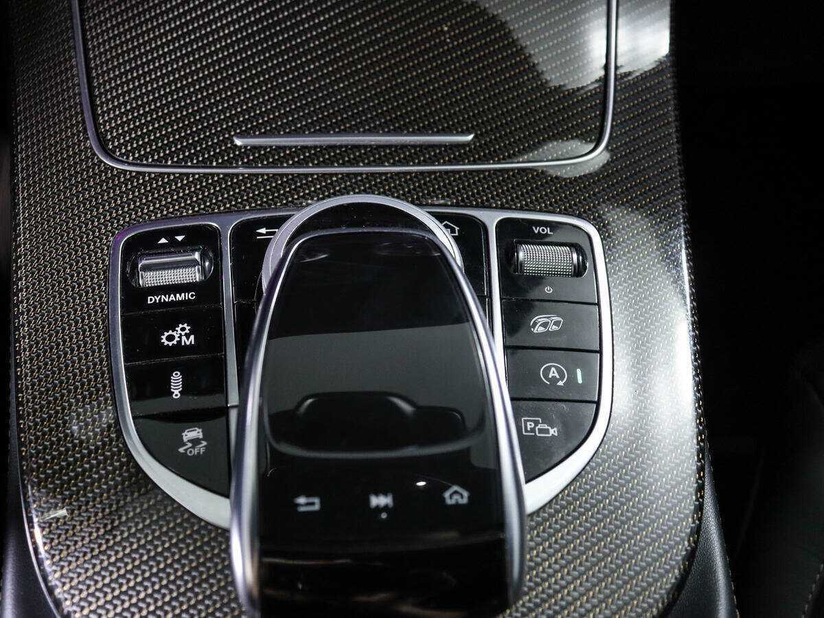 Mercedes-Benz CLS AMG с пробегом — 2018 год. Фото: #25