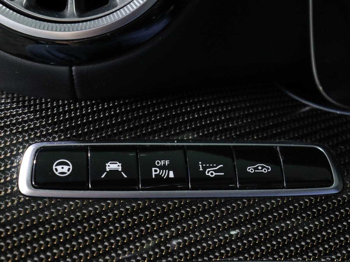 Mercedes-Benz CLS AMG с пробегом — 2018 год. Фото: #34