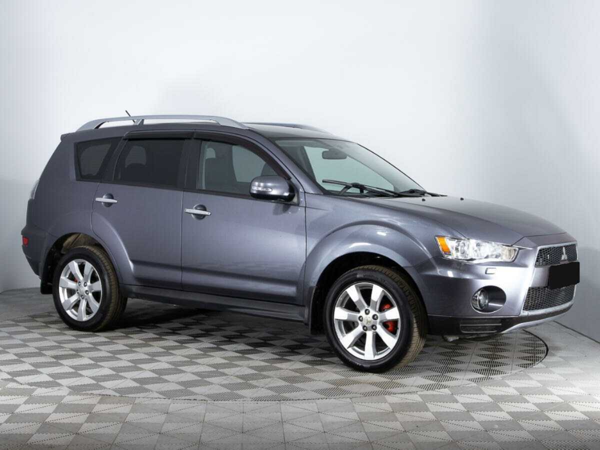 Mitsubishi Outlander с пробегом — 2010 год. Фото: #2