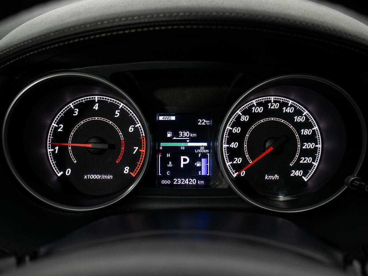 Mitsubishi Outlander с пробегом — 2010 год. Фото: #14