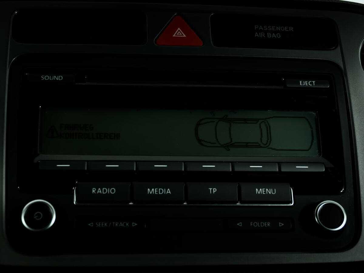 Volkswagen Tiguan с пробегом — 2010 год. Фото: #14