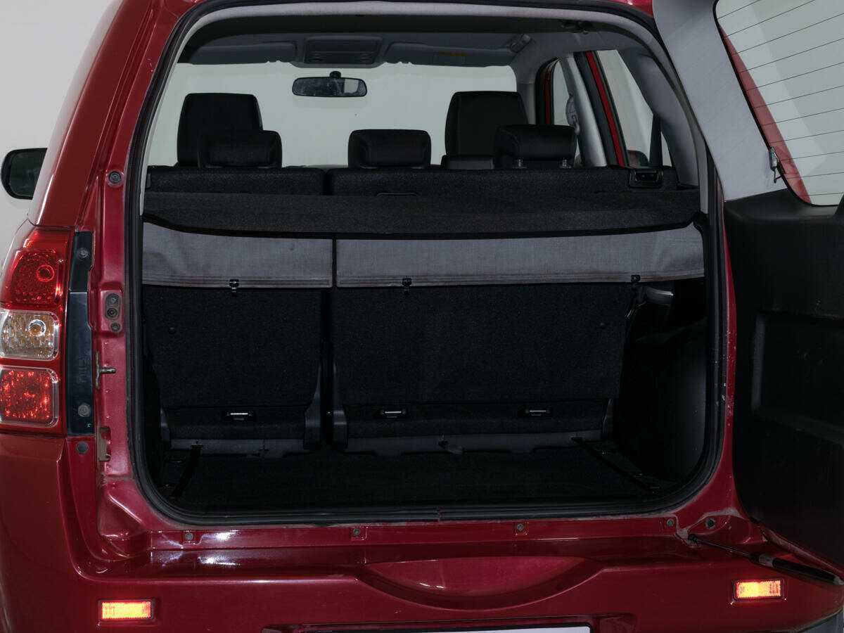 Suzuki Grand Vitara с пробегом — 2010 год. Фото: #6