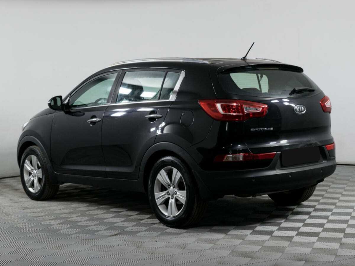 Kia Sportage с пробегом — 2010 год. Фото: #6
