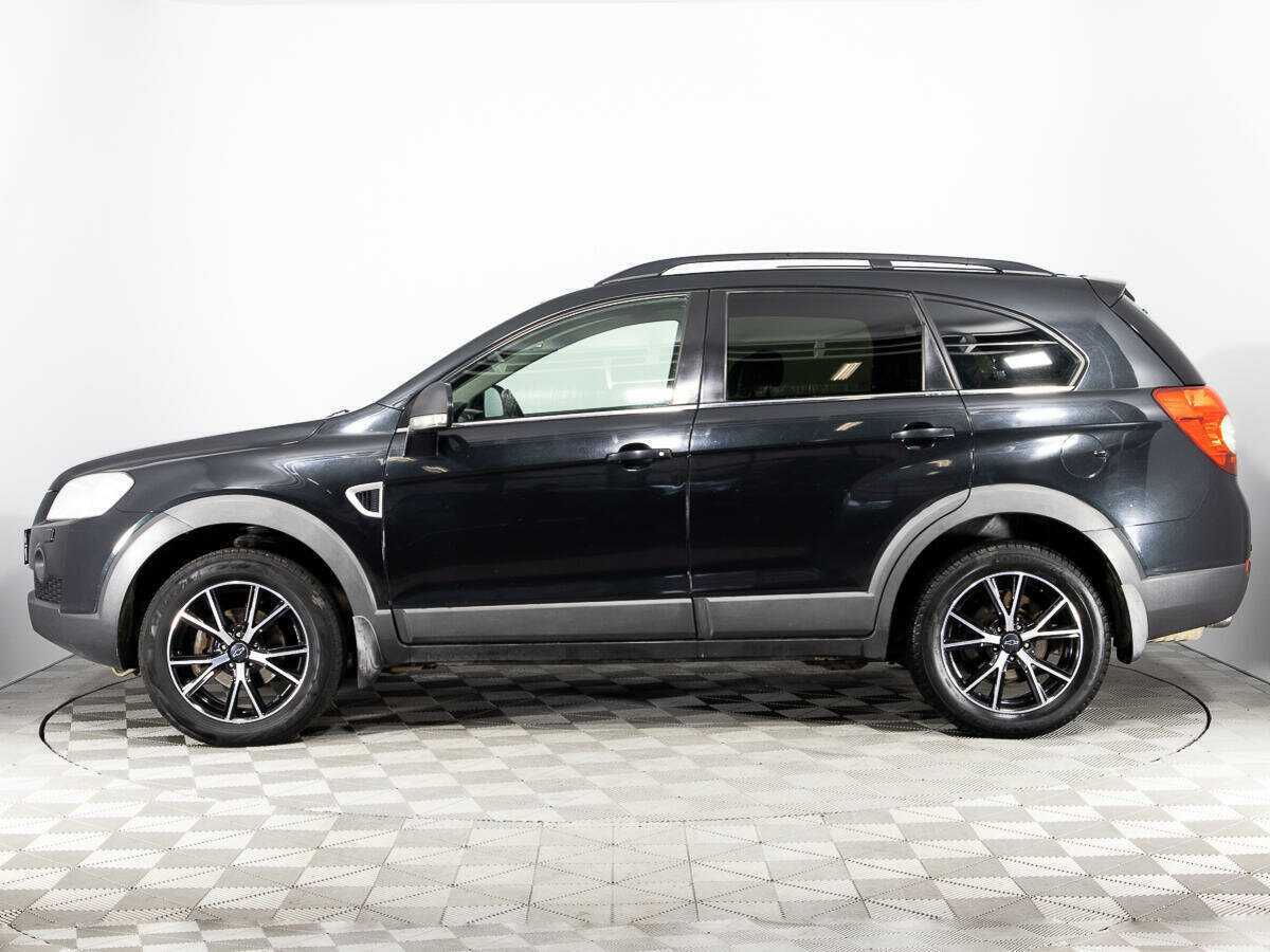 Chevrolet Captiva с пробегом — 2011 год. Фото: #7