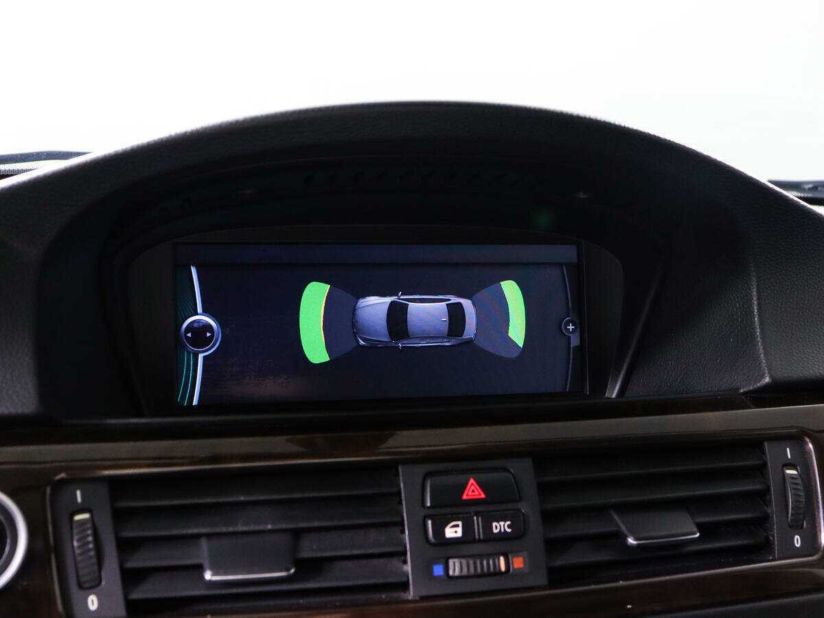 BMW 3 серии с пробегом — 2011 год. Фото: #21