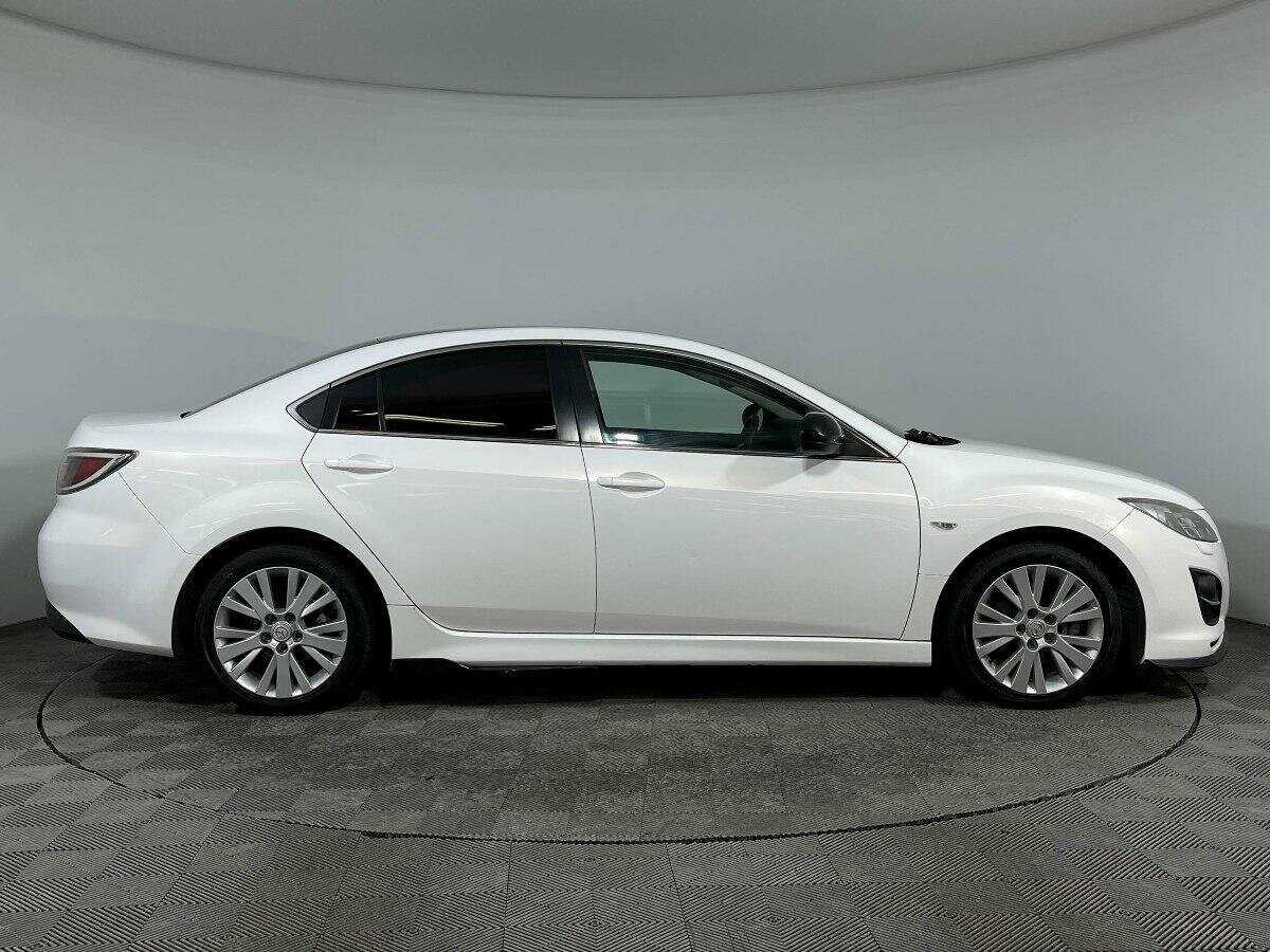 Mazda 6 с пробегом — 2010 год. Фото: #3