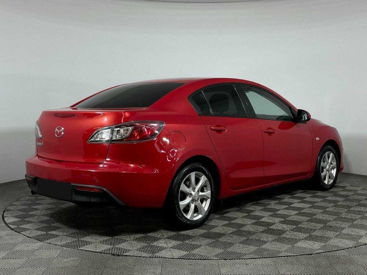 Mazda 3 с пробегом — 2010 год. Фото: #3