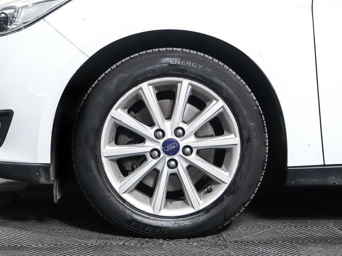 Ford Focus с пробегом — 2015 год. Фото: #23